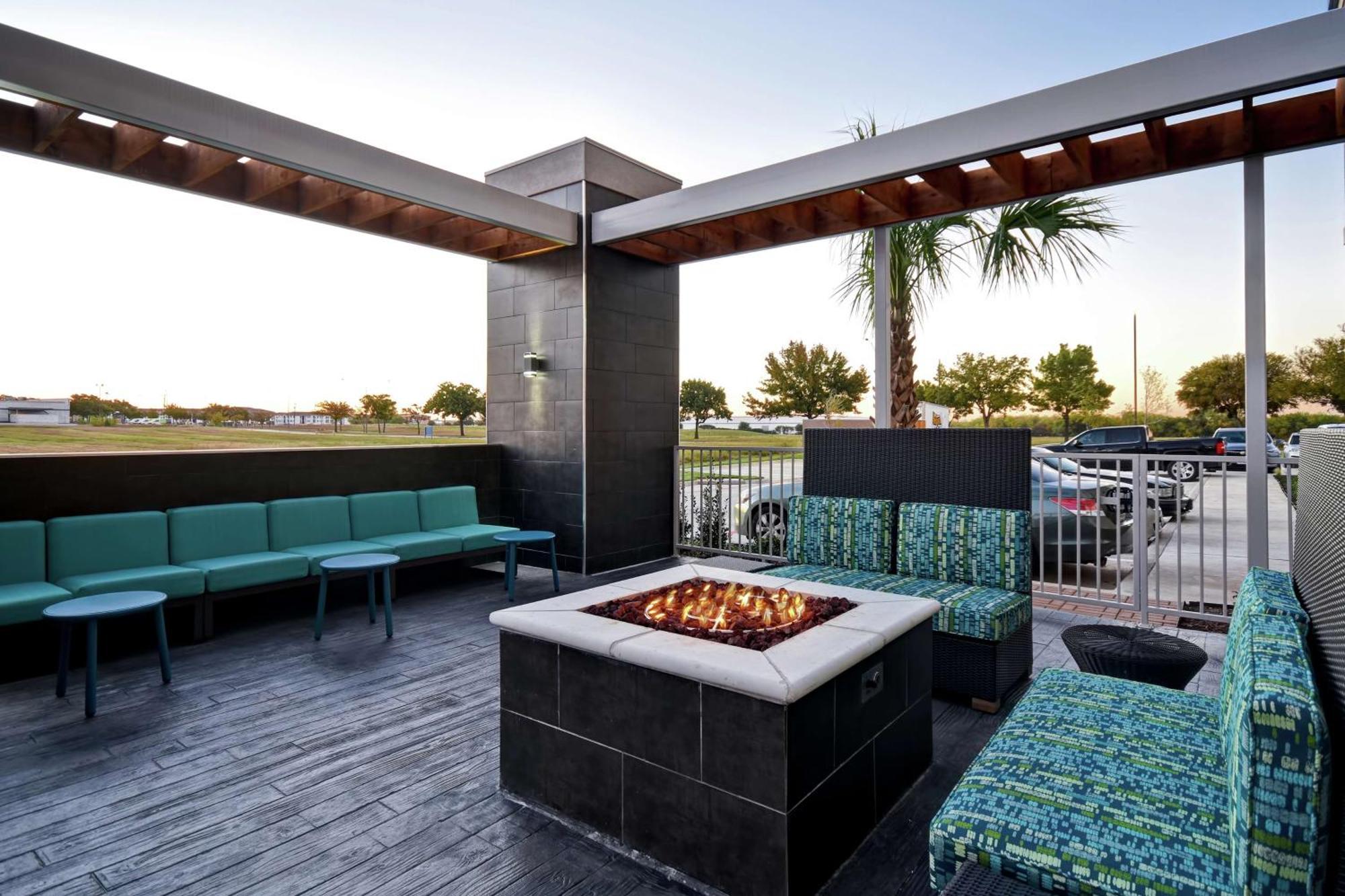 Home2 Suites By Hilton Fort Worth Fossil Creek Exterior photo